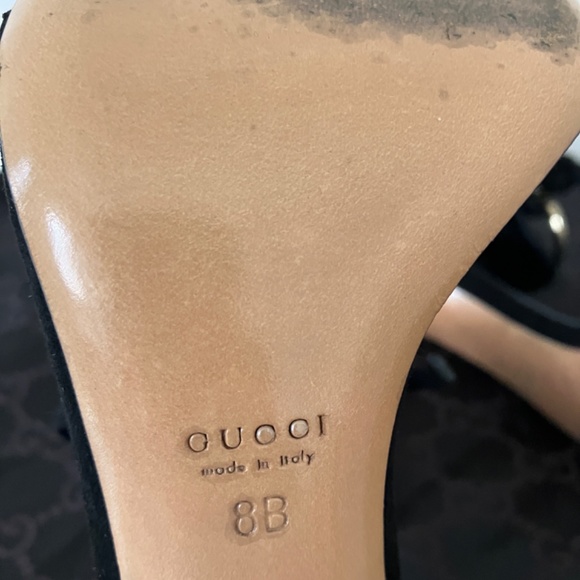 GUCCI SILVER STIRRUP SUEDE HEELS - Picture 9 of 9